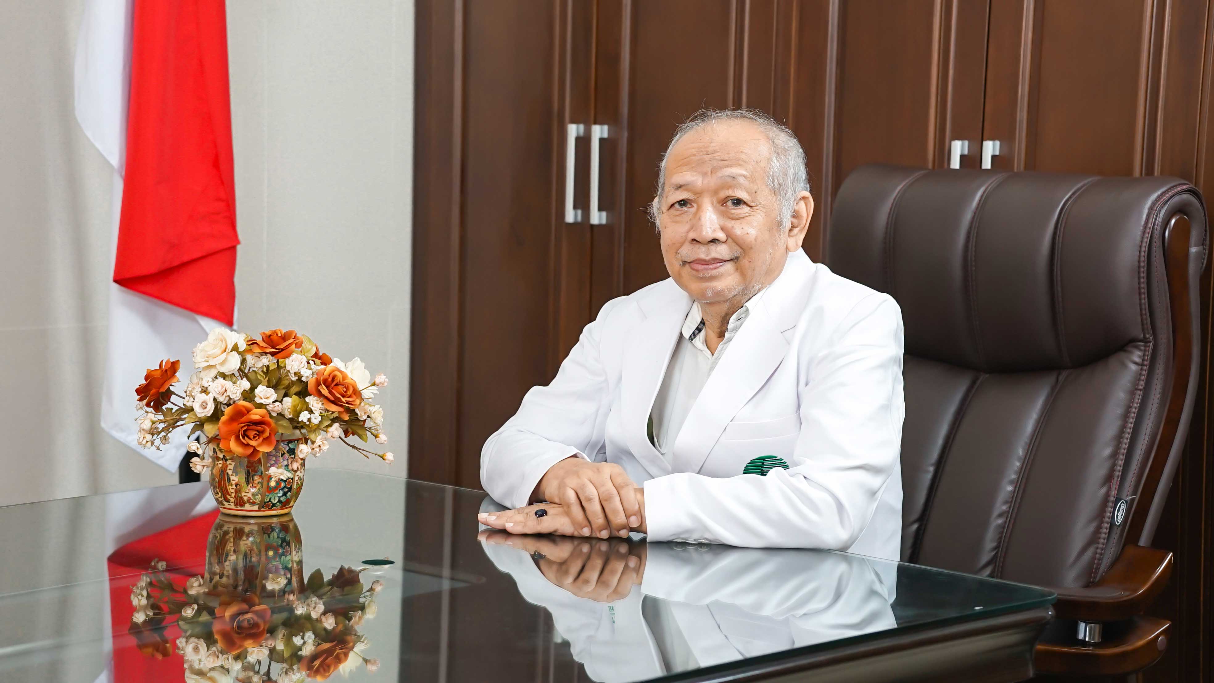 dr. Radix Wikanto, SpKK