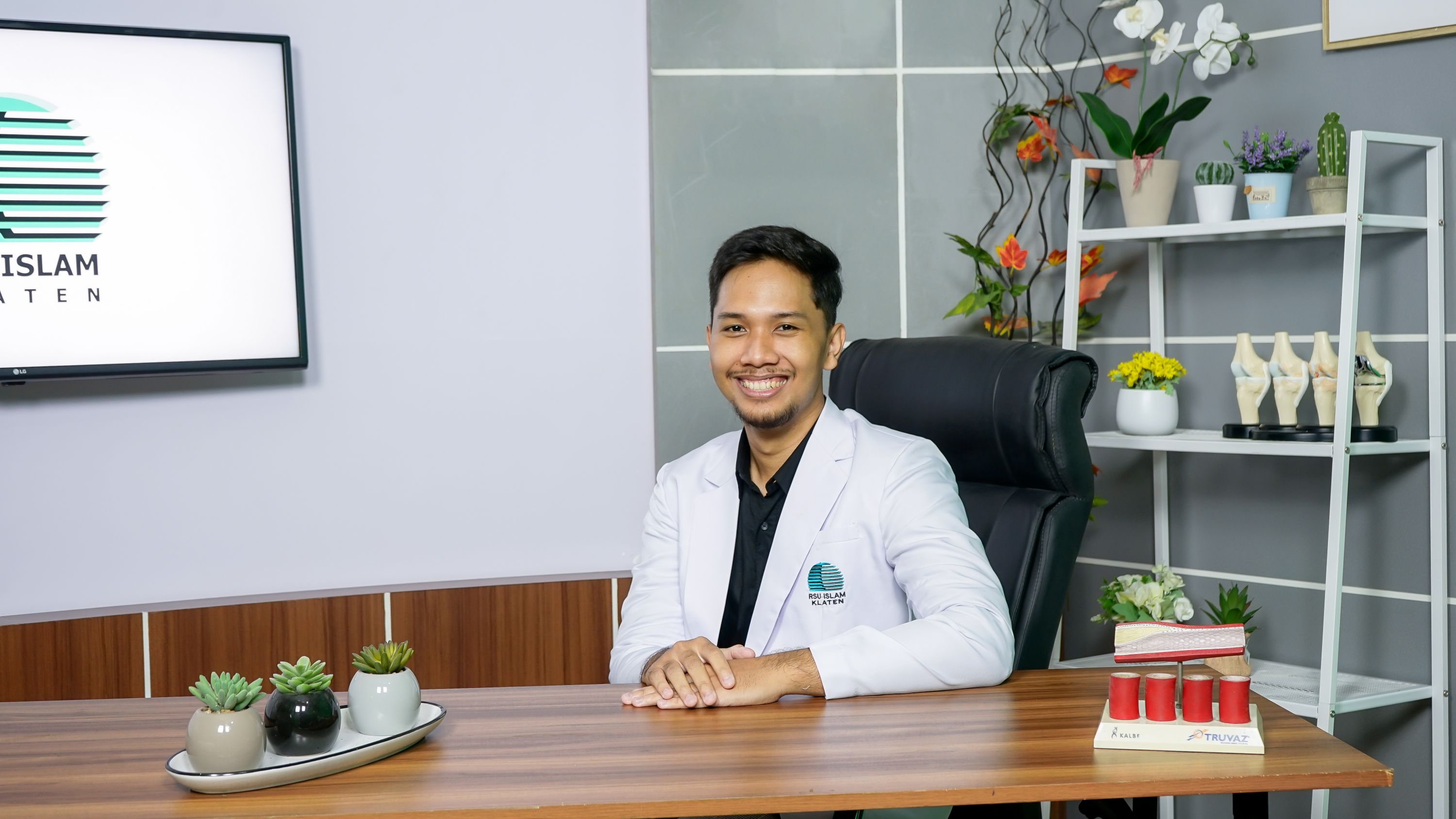 dr. Adith Septyan Ikhwan, MARS